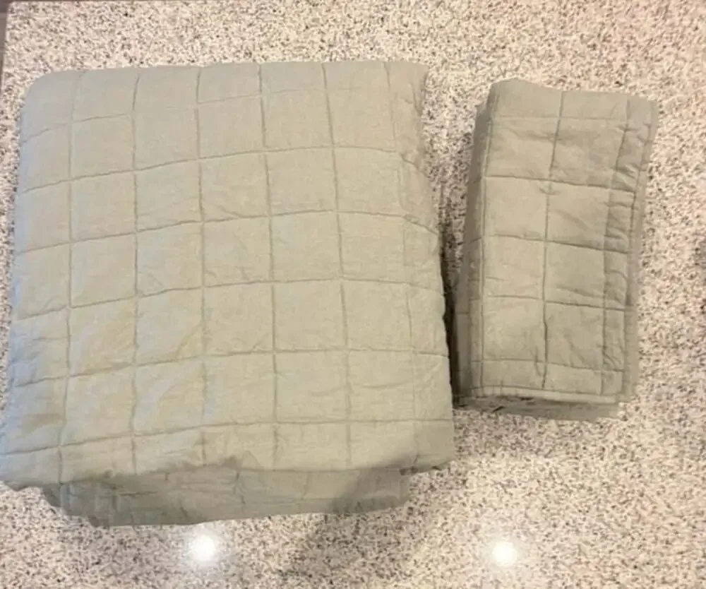 Quince European Linen Box Quilt Set in Willowleaf (tag was removed from quilt)